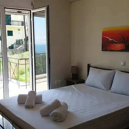 Patilas Villas Kate * Ρατζακλί
