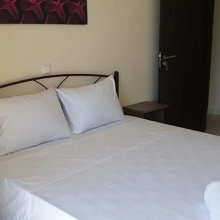 Patilas Villas Kate * Ρατζακλί
